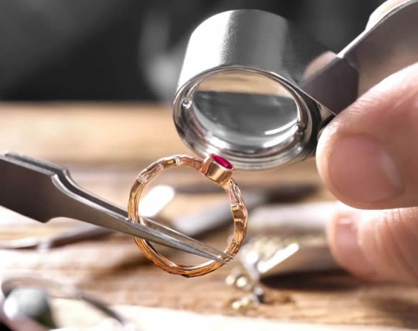 The Guild of Valuers and Jewellers