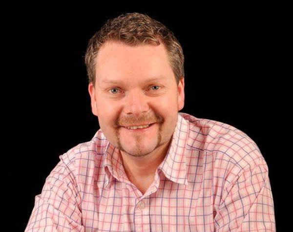 Geoff Whitefield - Jewellery Valuer